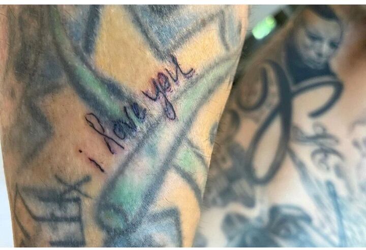 i love you tatuaje kourtney kardashian travis baker