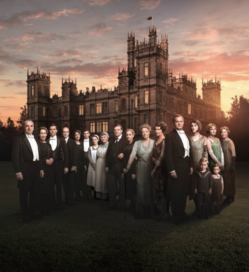 downton abbey, serie, temporadas, pelicula, diseño de vestuario