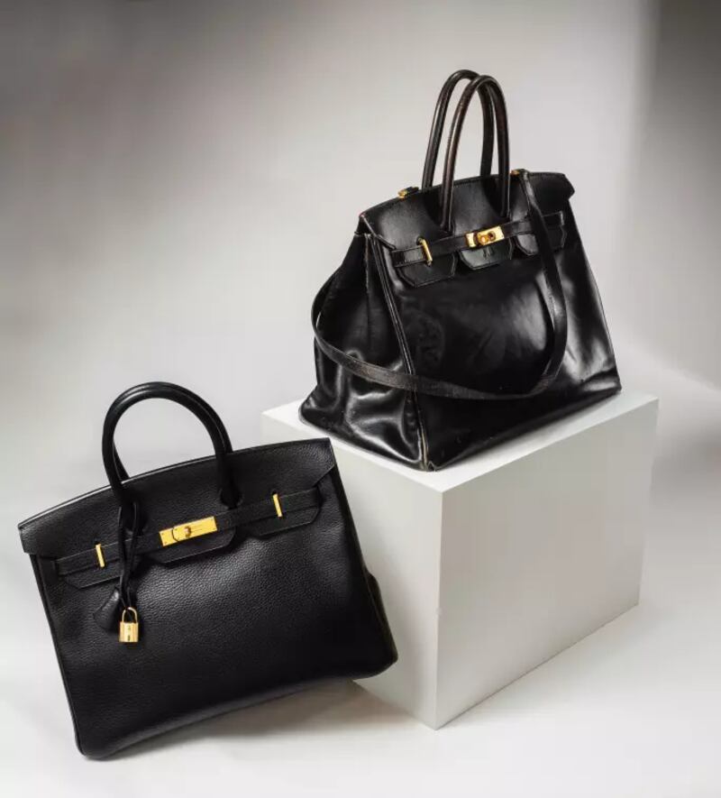 La Birkin Bag original se subasta como “la bolsa más cara del mundo”