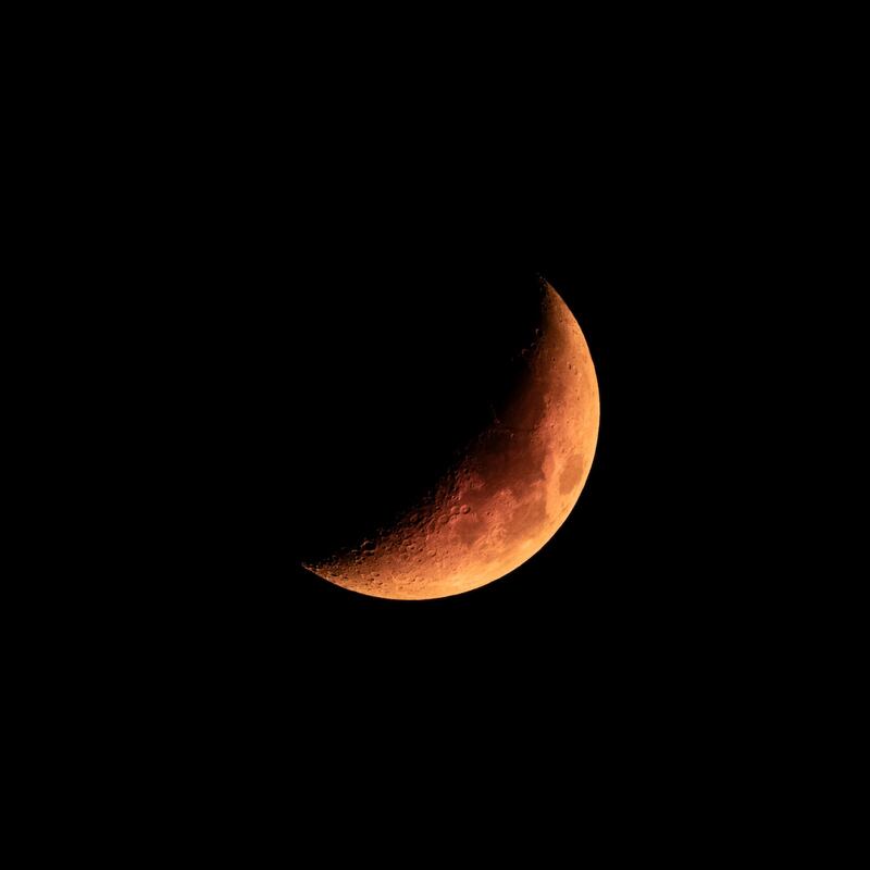 se pueden hacer rituales durante la luna nueva