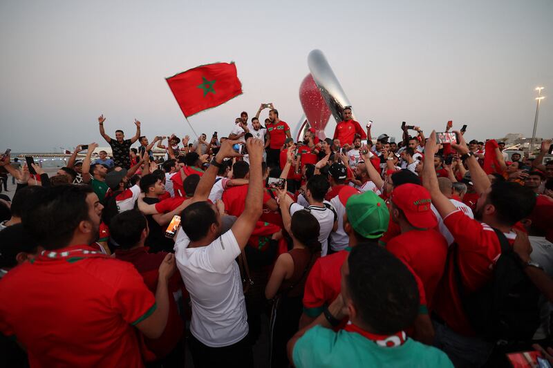 fans futbol en catar