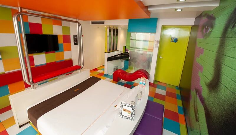 hotel poplife