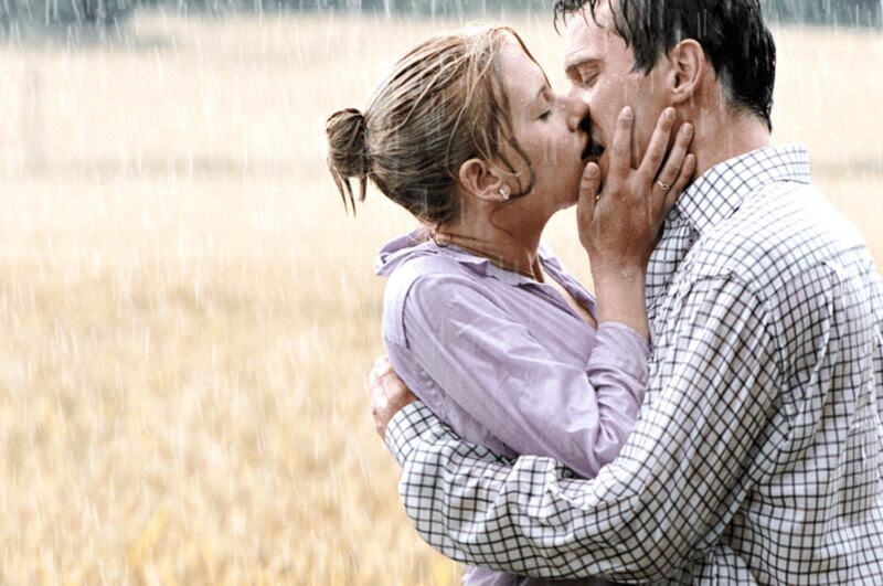 besos del cine y television match point