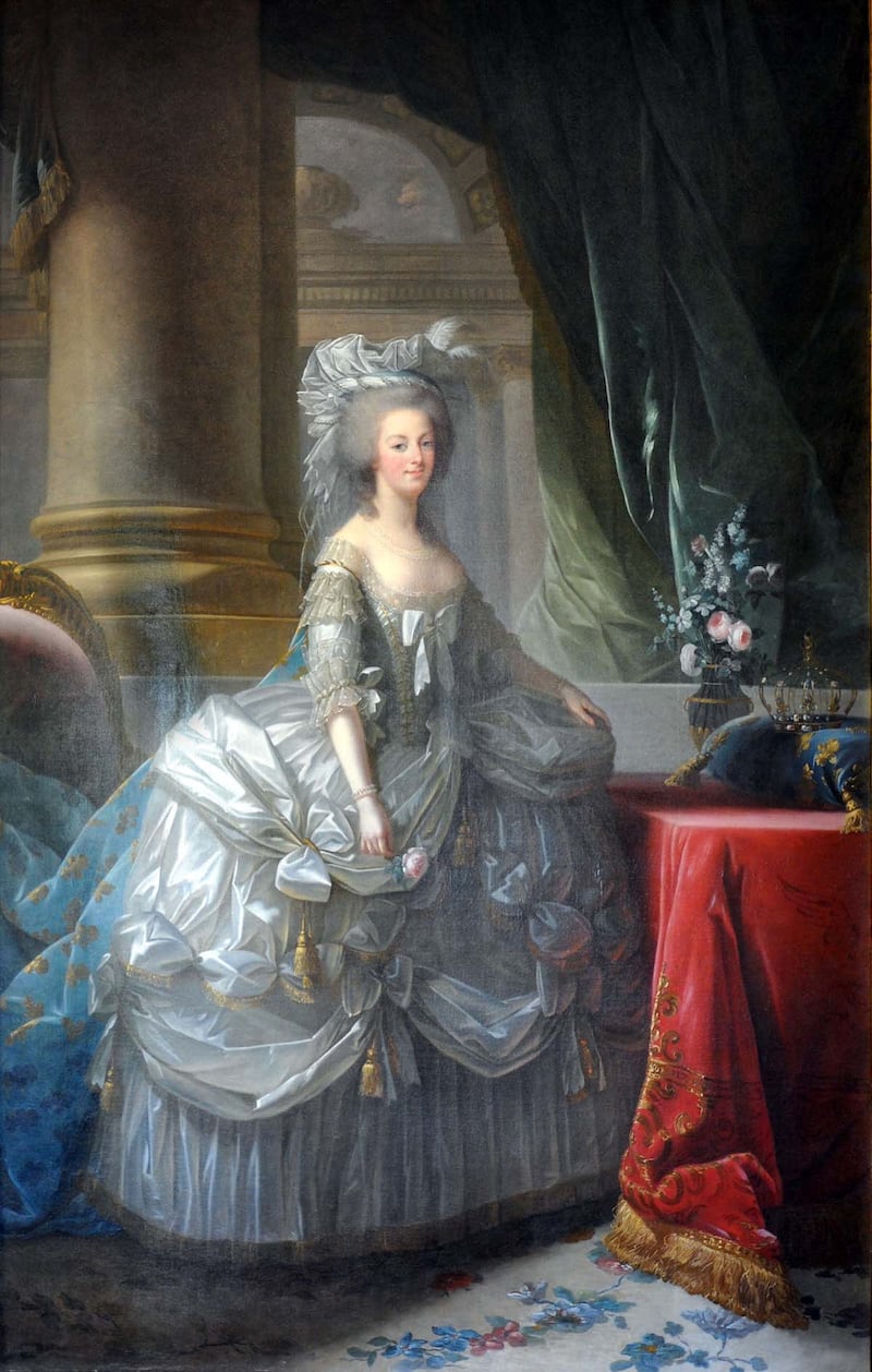 María Antonieta vestida de corte