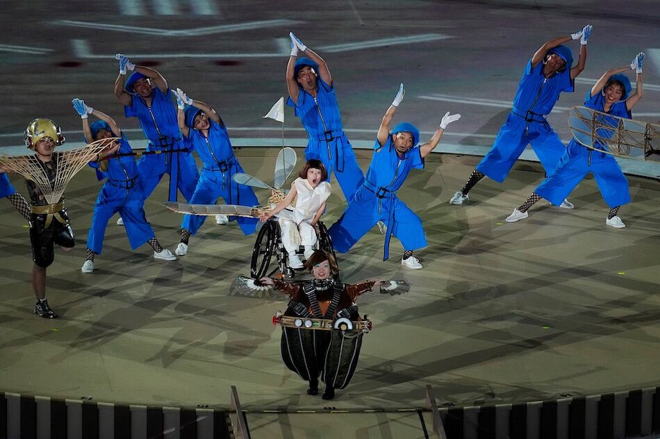 Con una presentación llena de luz, música y elementos propios de la cultura japonesa arrancó la inauguración de los Paralímpicos.