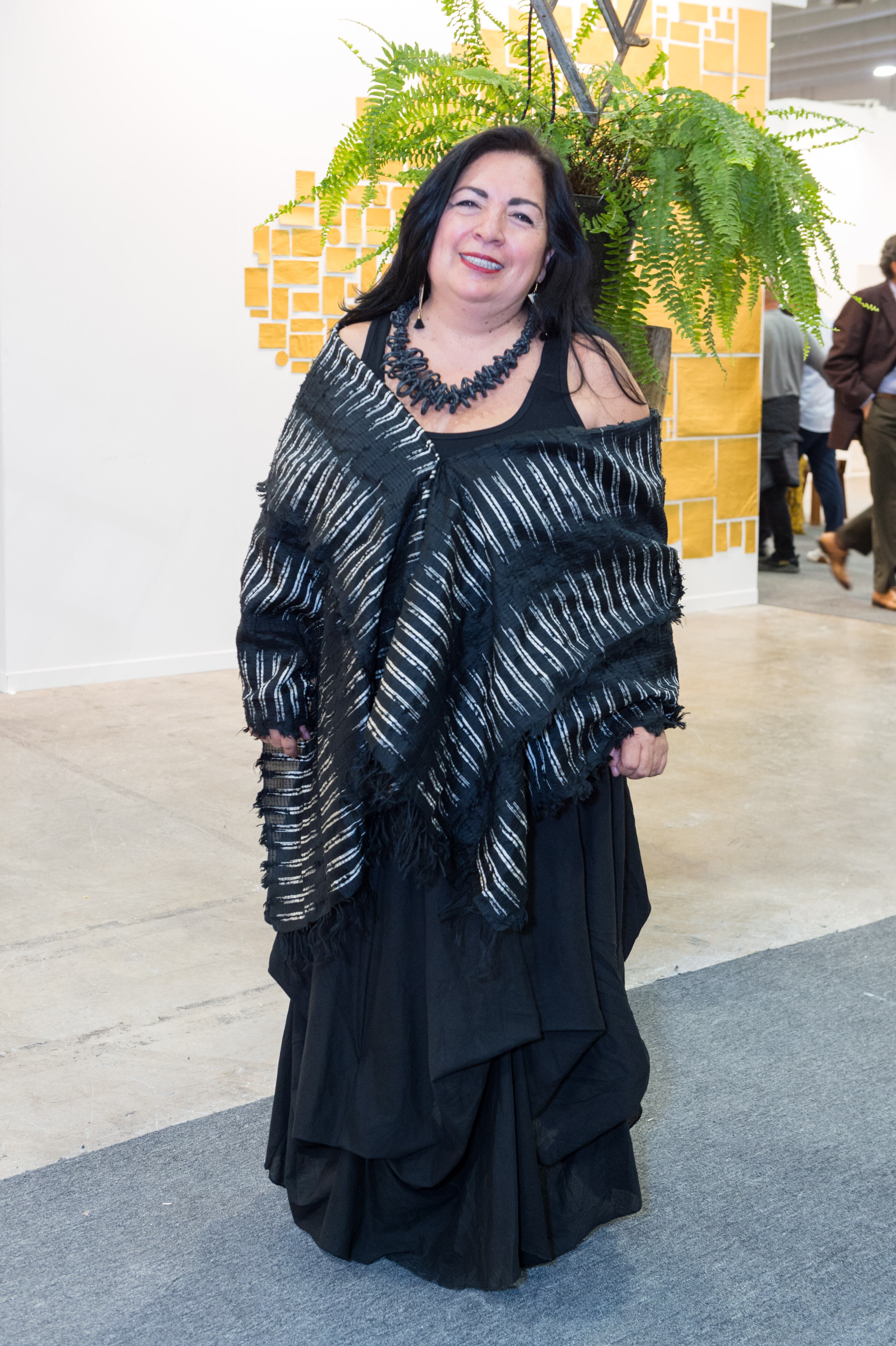 La artista Betsabee Romero